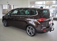 Opel Zafira 8