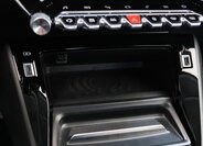 Peugeot 208 Hatchback 1,2 l 96 kw