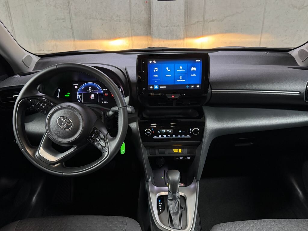 Toyota Yaris Cross Hatchback 1,5 l 0