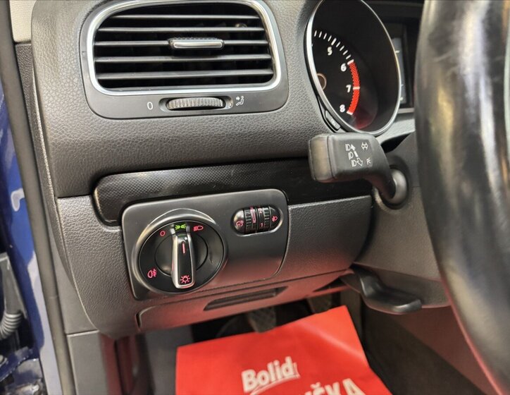 Volkswagen Golf Hatchback 1,4 l 59 kw