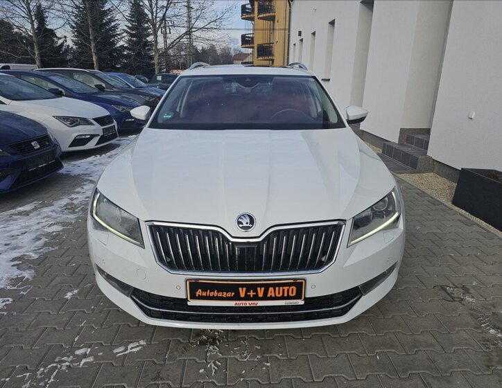 Škoda Superb 2