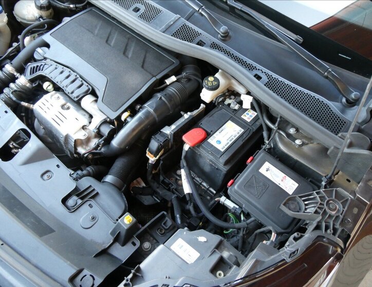 Peugeot 2008 SUV / Terénní 1,2 l 96 kw