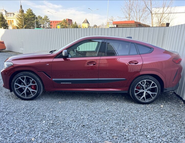 BMW X6 Sedan / Limuzína 3,0 l 210 kw