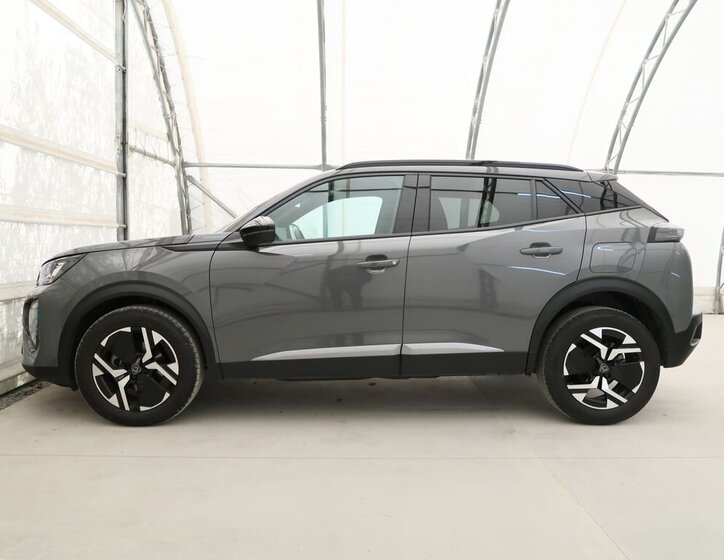 Peugeot 2008 SUV / Terénní 1,2 l 74 kw