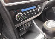 Toyota Auris Kombi 2,0 l 91 kw