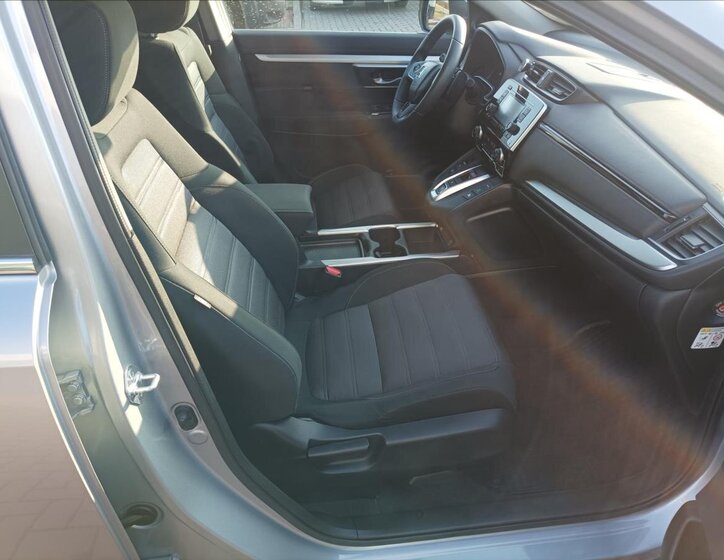 Honda CR-V 9
