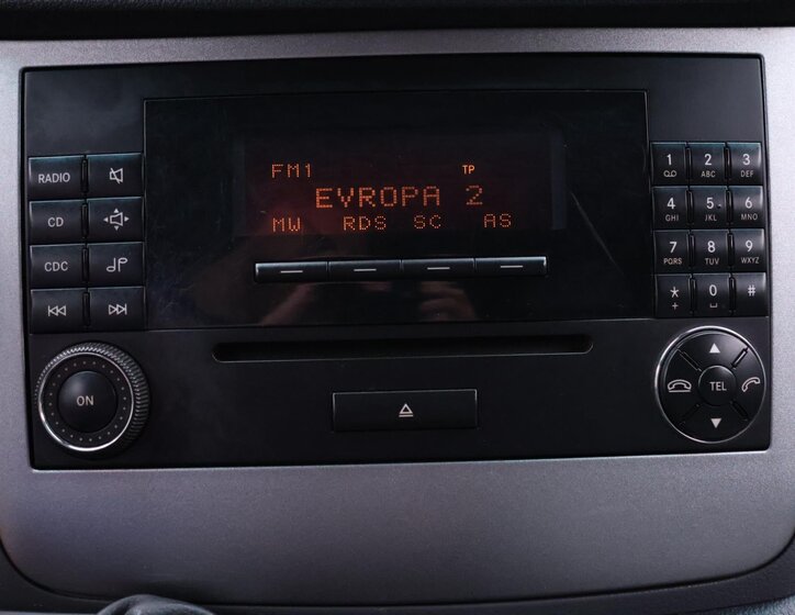 Mercedes-Benz Viano Kombi 3,0 l 150 kw