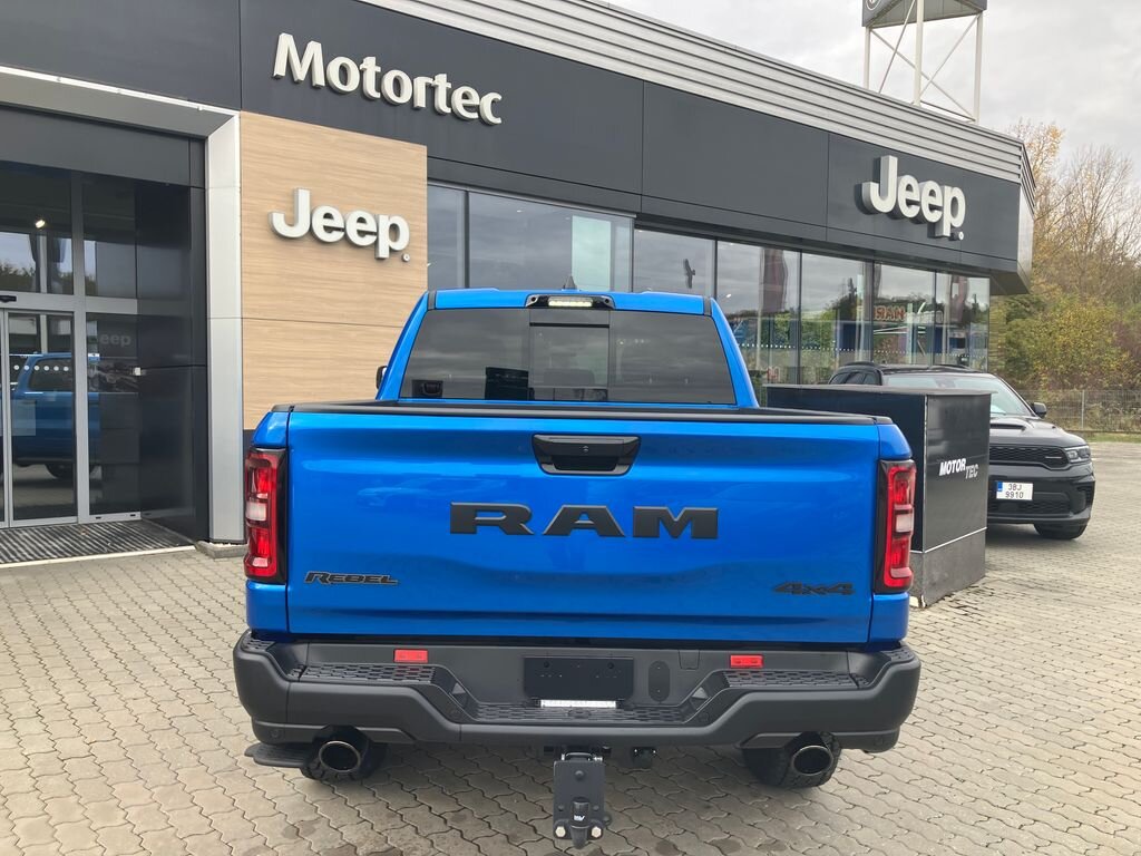 Dodge RAM Pick-up 3,0 l 313 kw