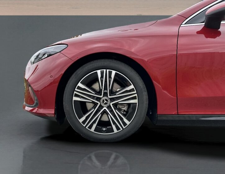 Mercedes-Benz CLA Sedan / Limuzína 0,0 200 kw