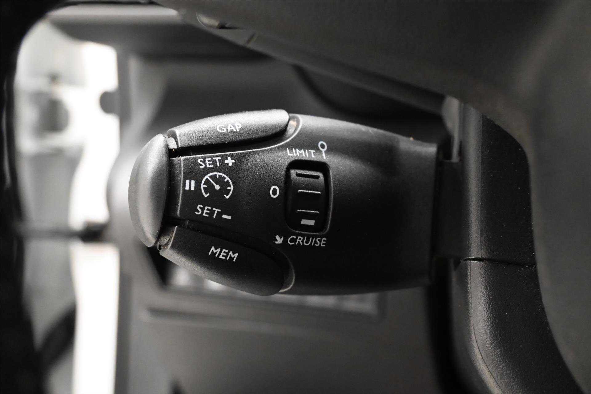 Citroën Berlingo MPV 1,5 l 96 kw