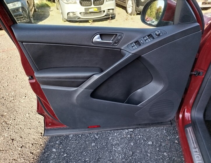 Volkswagen Tiguan 12