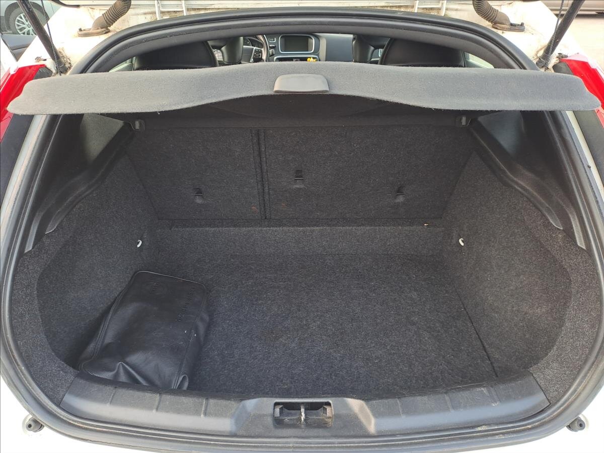 Volvo V40 Hatchback 1,6 l 84 kw