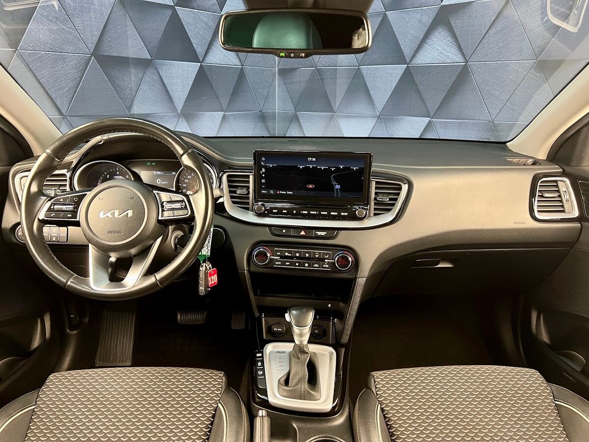 KIA Ceed Hatchback 1,6 l 100 kw