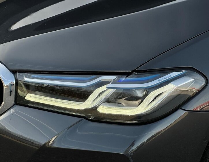 BMW Řada 5 Kombi 3,0 l 245 kw