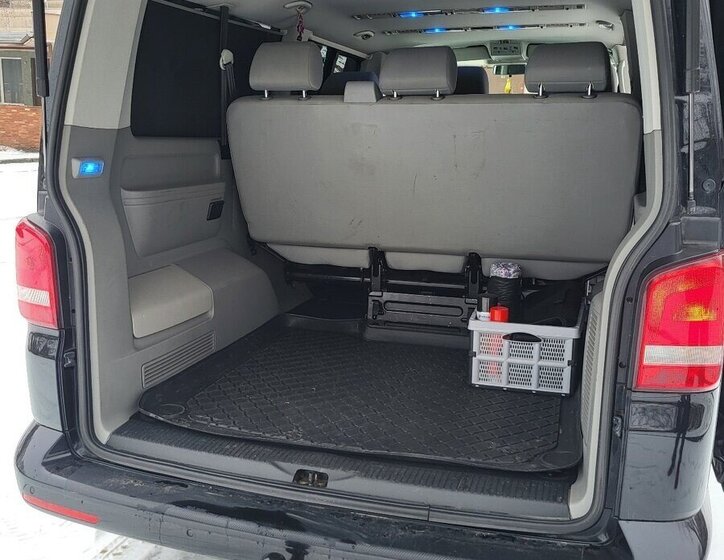 Volkswagen Caravelle VAN-Minibus 2,0 l 103 kw