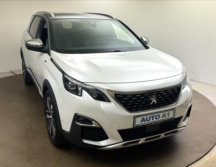 Peugeot 5008 SUV / Terénní 2,0 l 133 kw