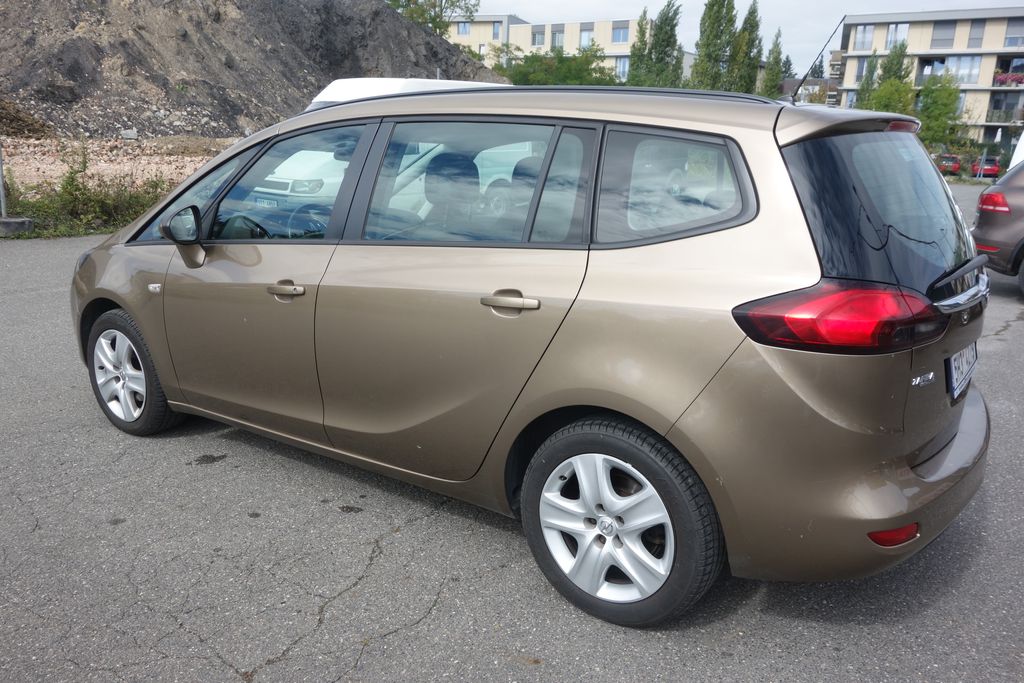 Opel Zafira