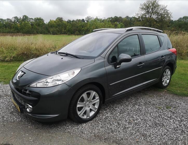 Peugeot 207 28