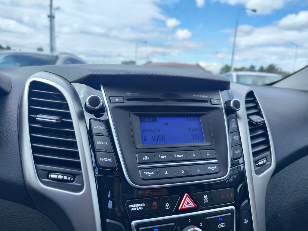 Hyundai i30 Kombi 1,6 l 88 kw