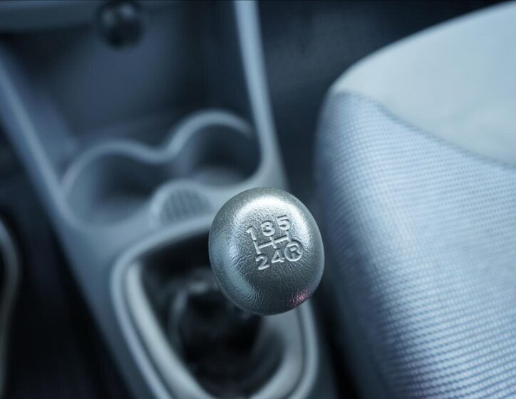 Peugeot 107 Hatchback 998,0 50 kw