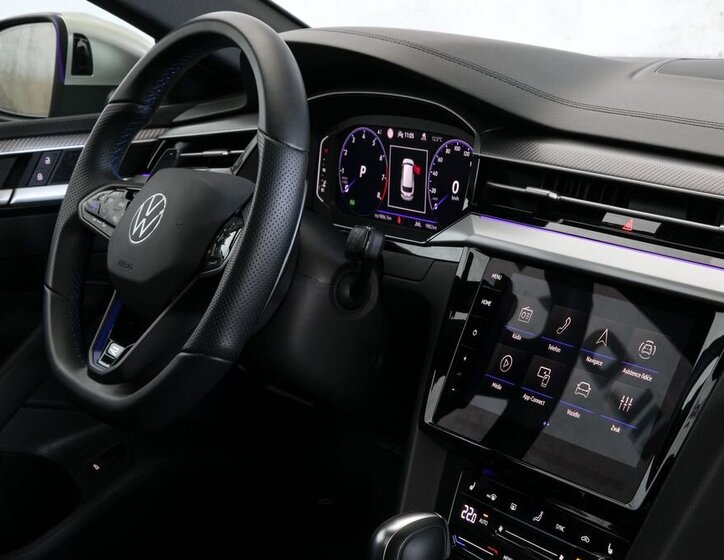 Volkswagen Arteon Kombi 2,0 l 235 kw