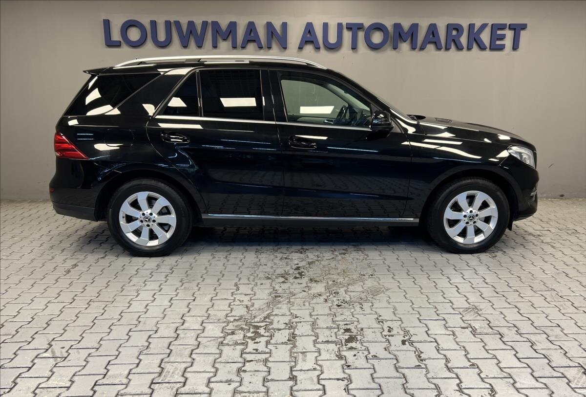 Mercedes-Benz GLE SUV 3,0 l 190 kw