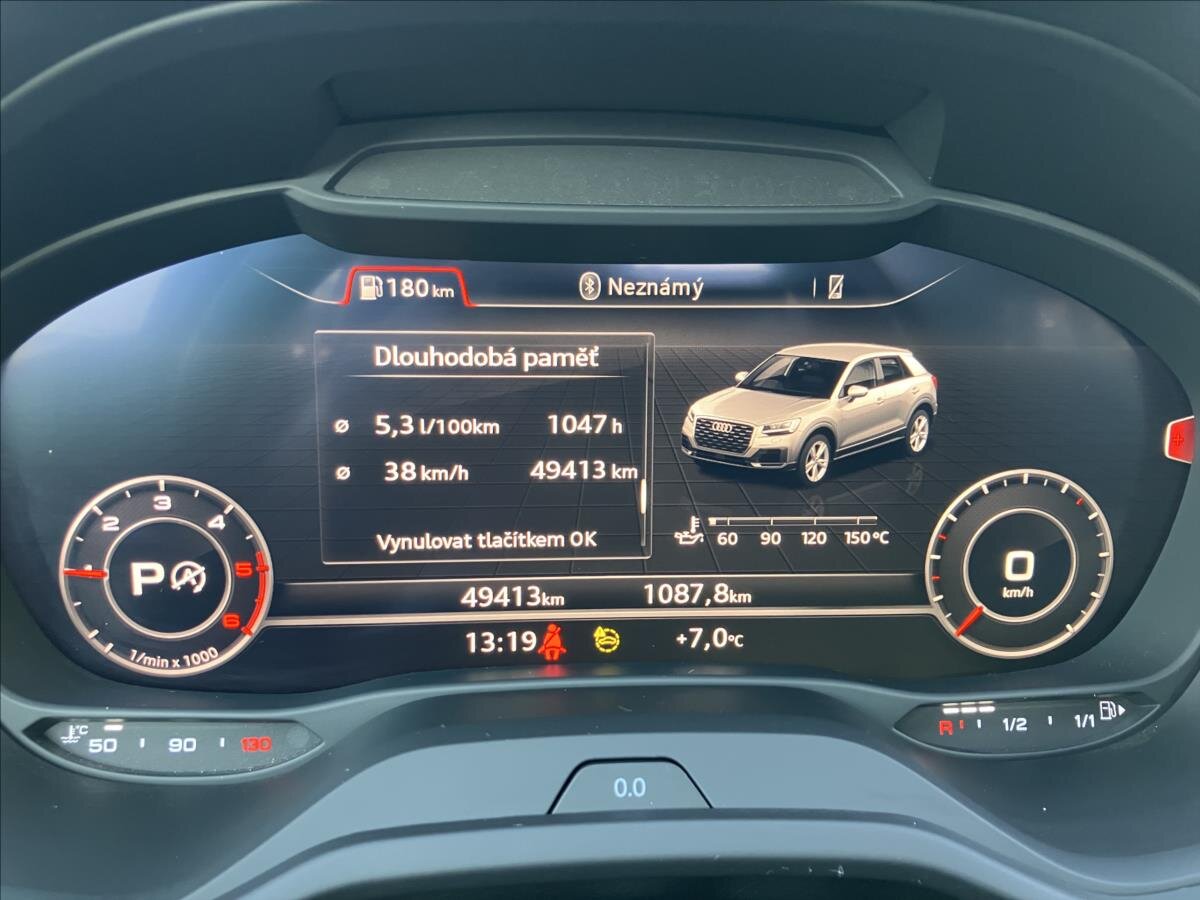 Audi Q2 SUV 2,0 l 85 kw