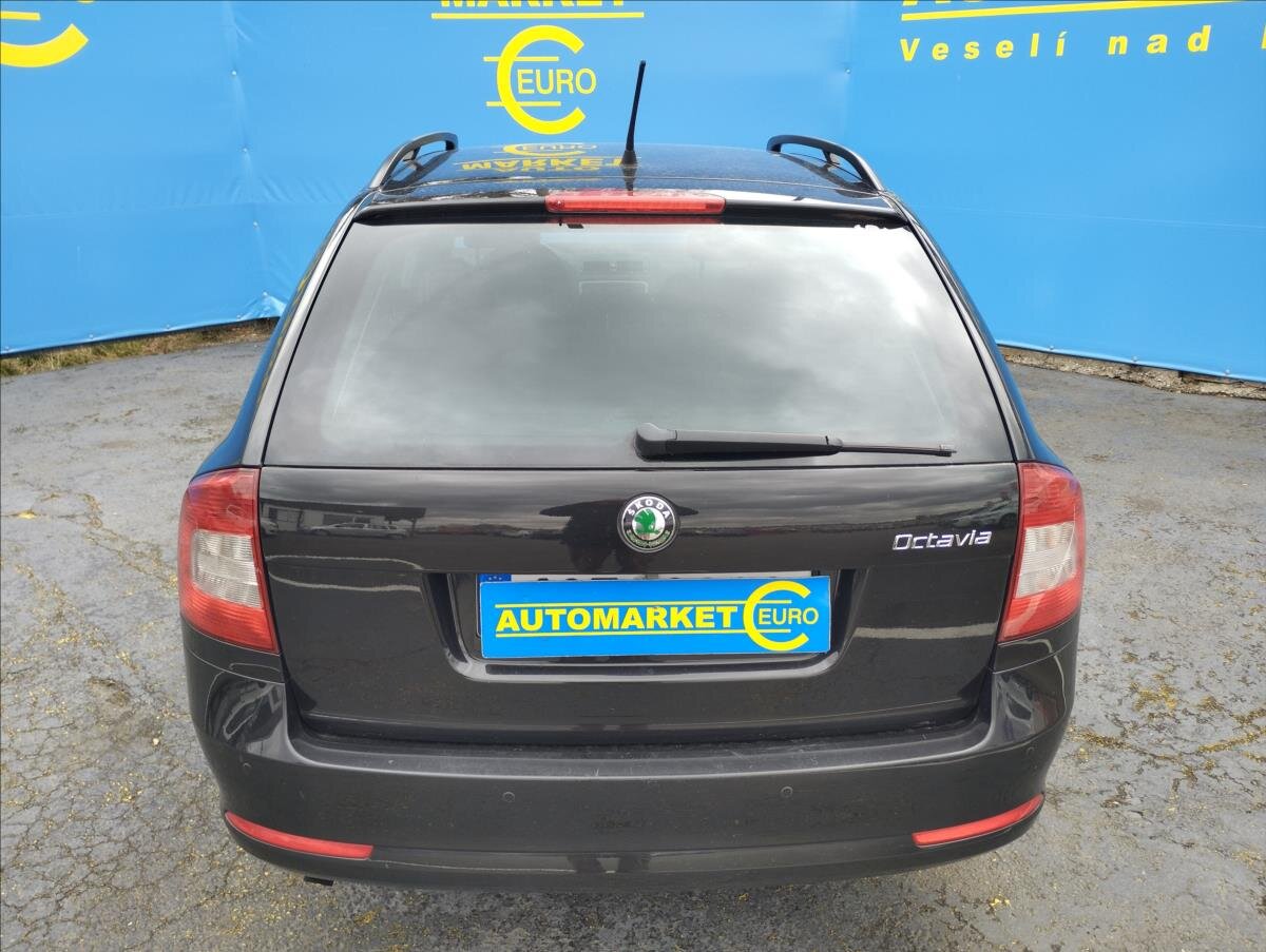 Škoda Octavia Kombi 1,2 l 77 kw