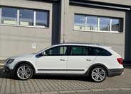 Škoda Superb 8