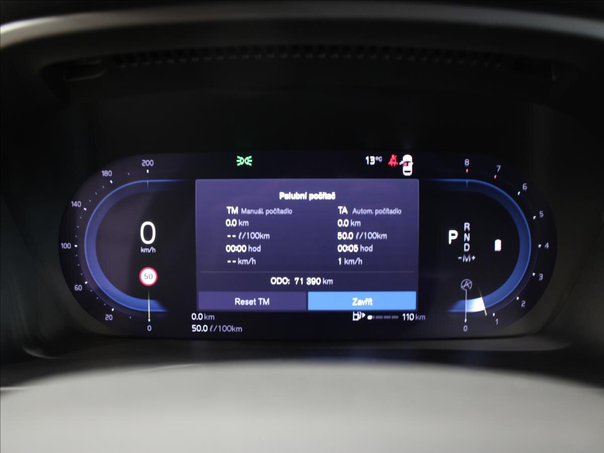 Volvo XC40 Kombi 2,0 l 145 kw