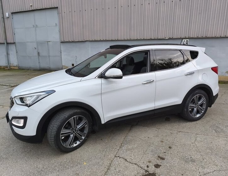 Hyundai Santa Fe SUV 2,2 l 145 kw