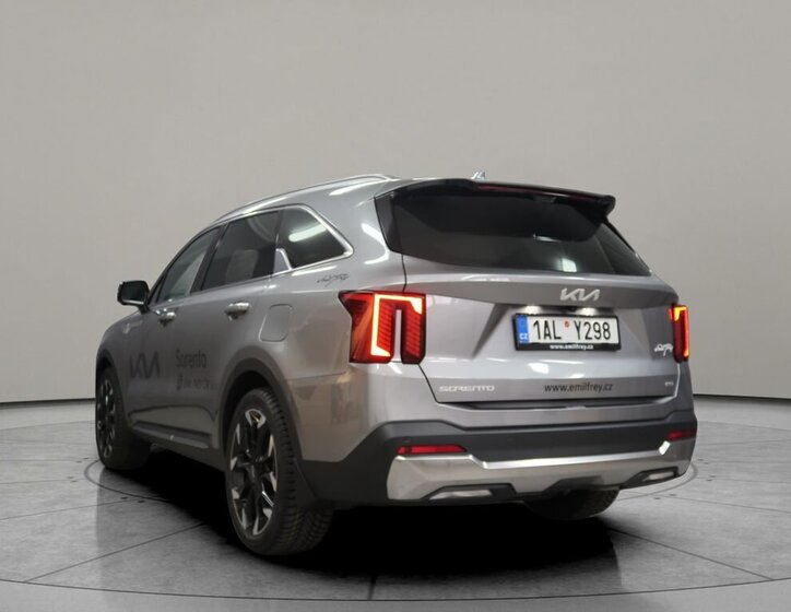 KIA Sorento SUV / Terénní 2,2 l 142 kw