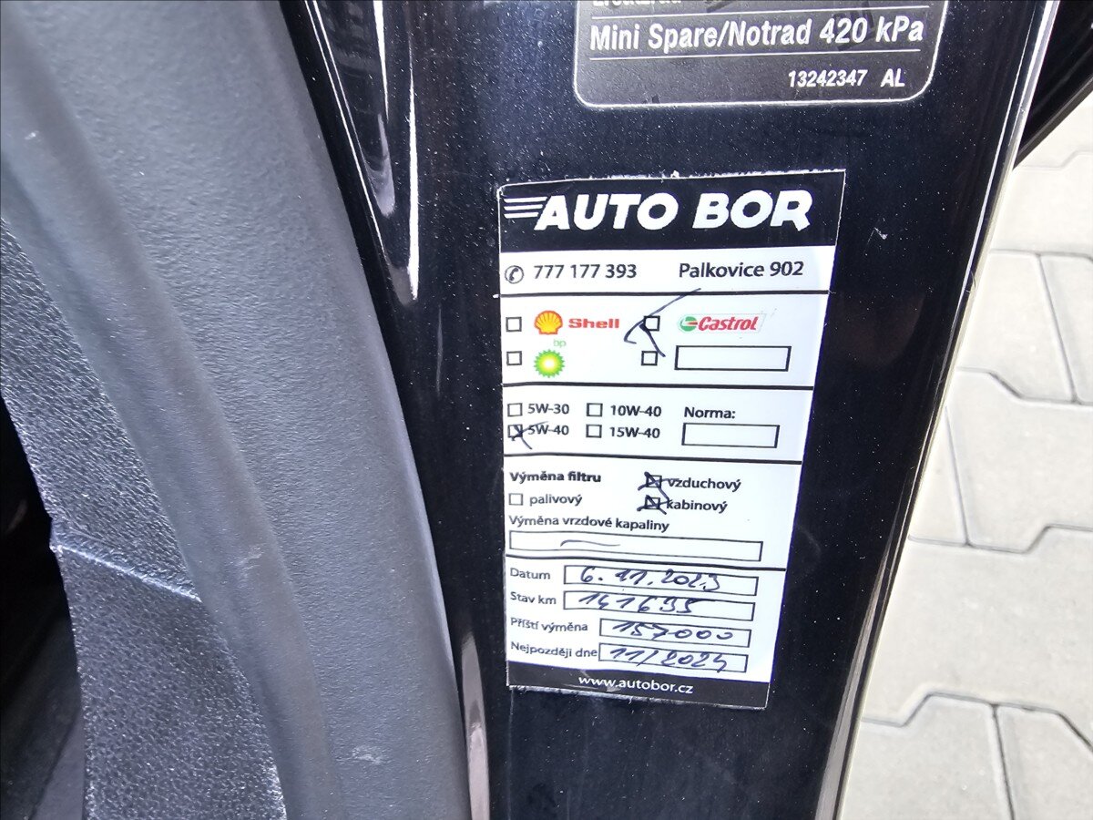 Opel Astra Hatchback 1,6 l 132 kw