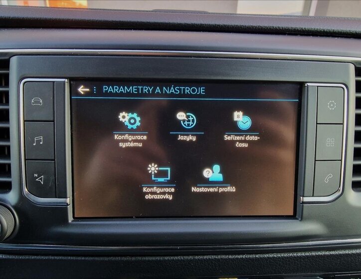 Peugeot Traveller MPV 2,0 l 130 kw