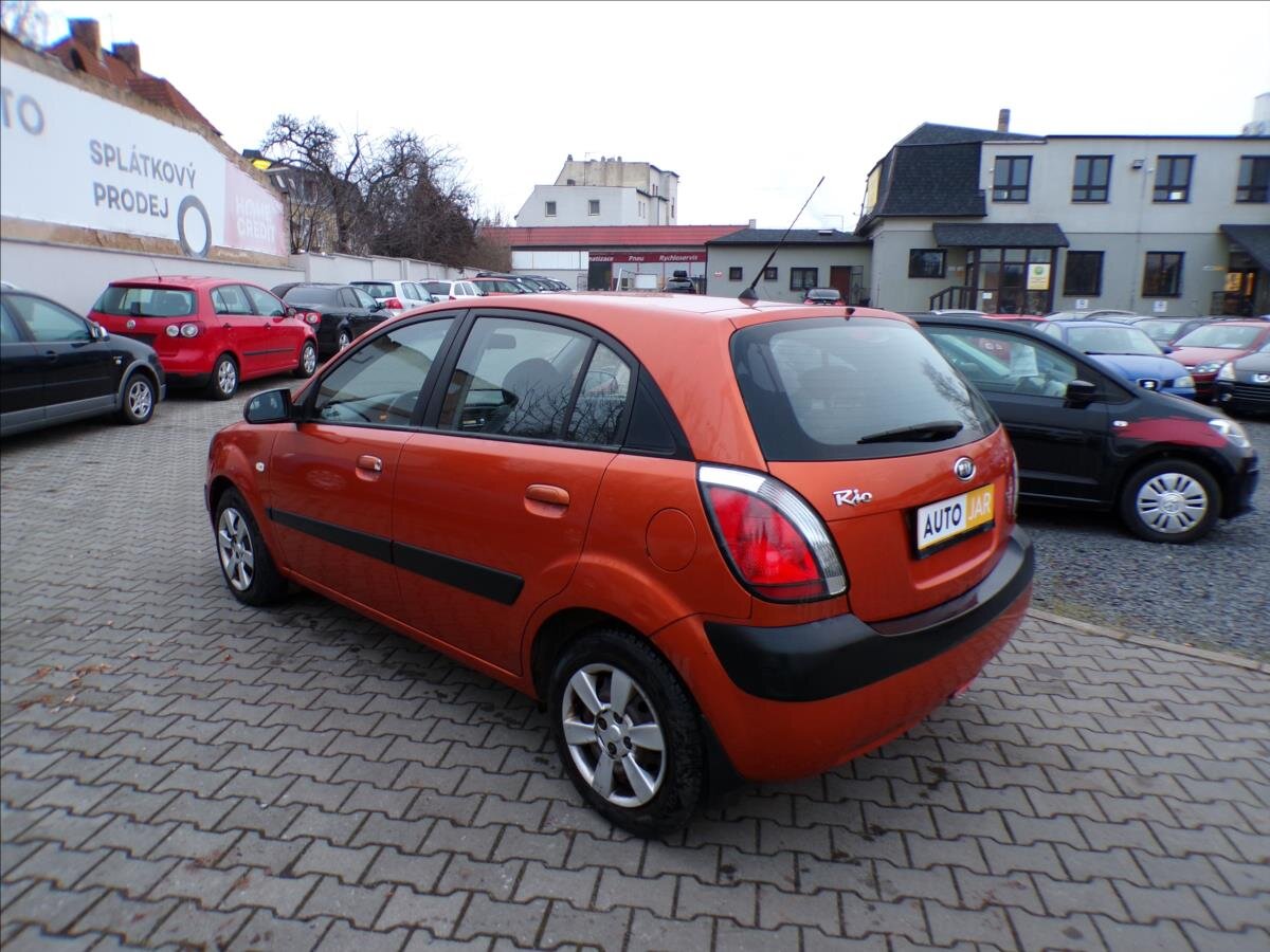 KIA Rio Kombi 1,4 l 71 kw