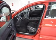 Volvo XC60 SUV 2,0 l 223 kw