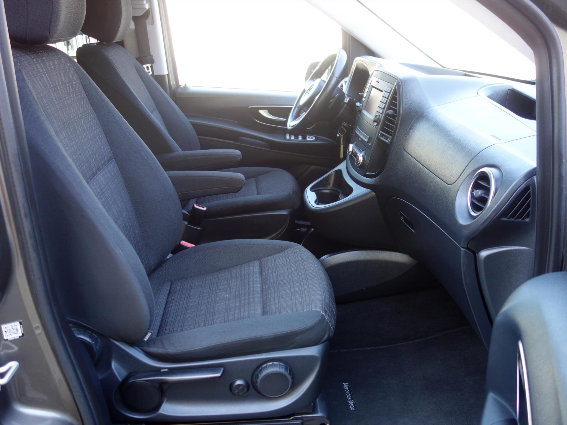 Mercedes-Benz Vito Kombi 2,1 l 140 kw