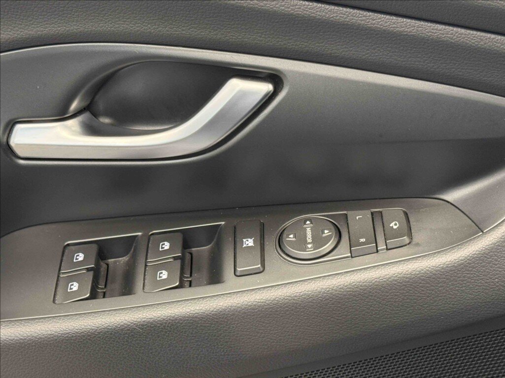 Hyundai i30 Kombi 998,0 73 kw