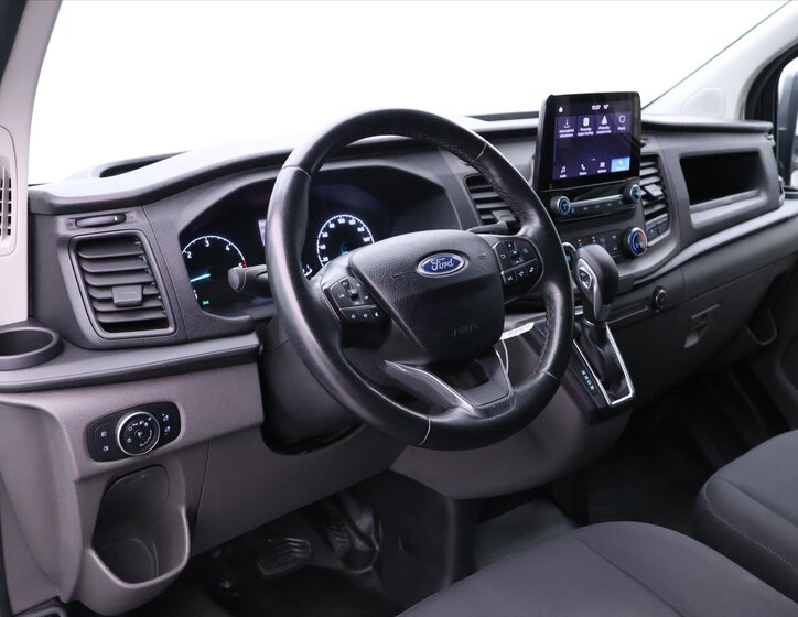 Ford Transit Custom Kombi 2,0 l 96 kw