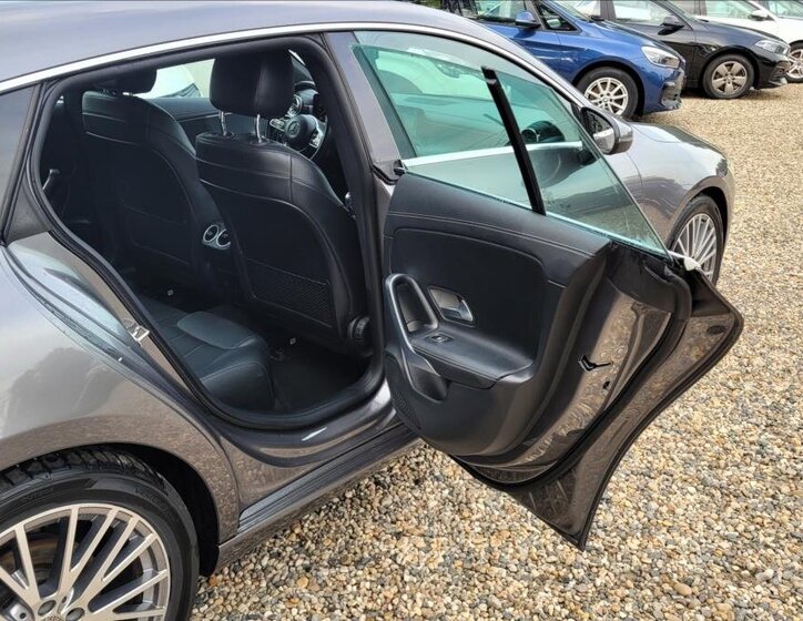 Mercedes-Benz CLA 15