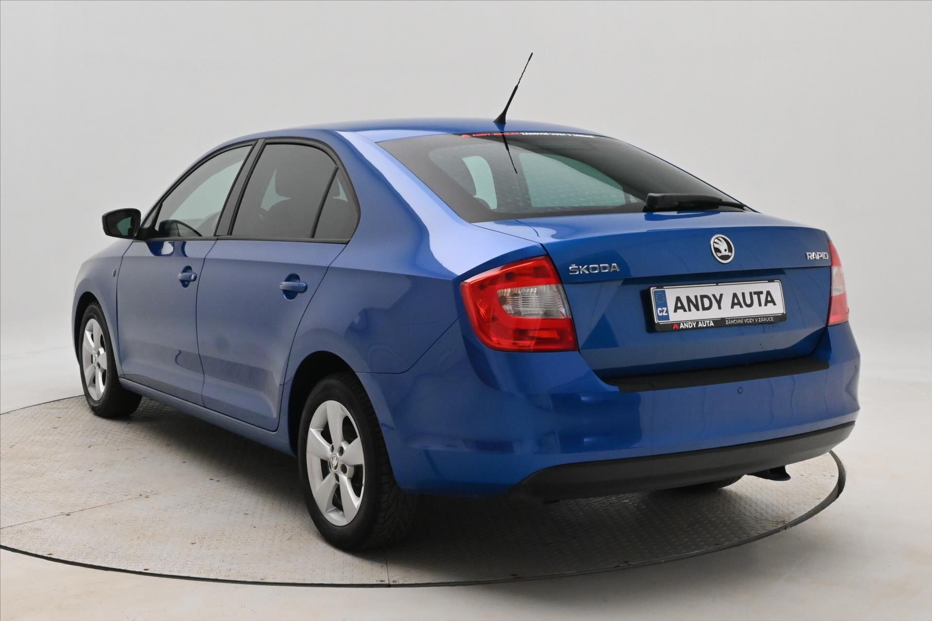 Škoda Rapid Sedan / Limuzína 1,2 l 63 kw