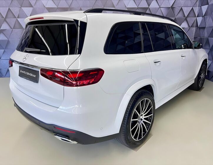 Mercedes-Benz GLS 7