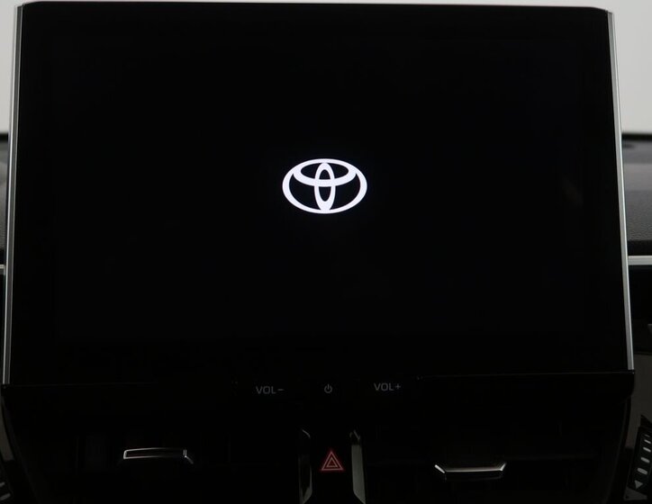 Toyota Corolla Cross Hatchback 2,0 l 112 kw