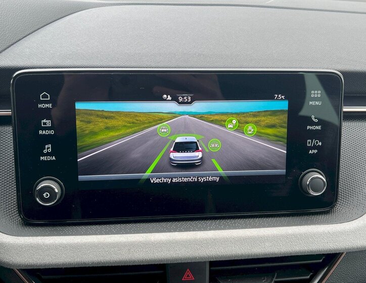 Škoda Scala Hatchback 1,0 l 85 kw