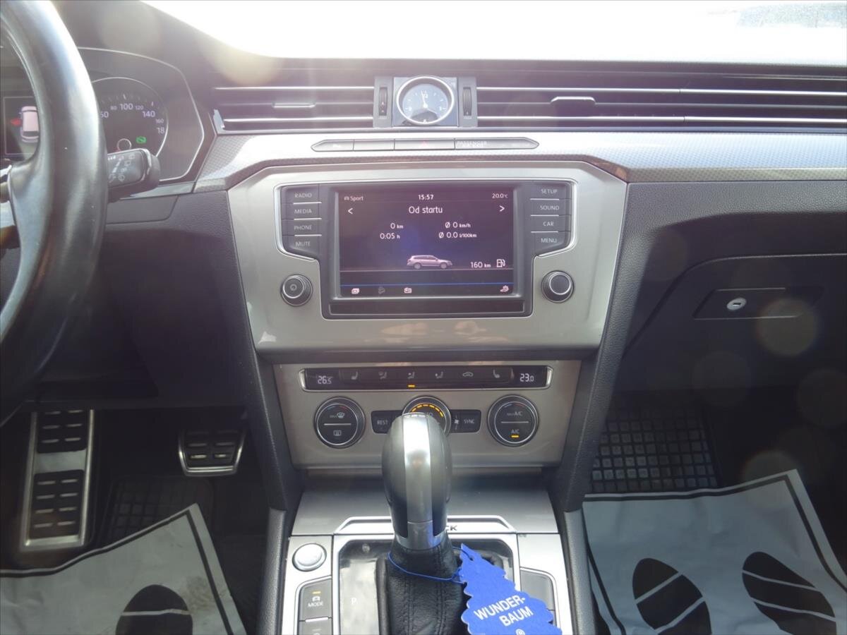 Volkswagen Passat Kombi 2,0 l 140 kw