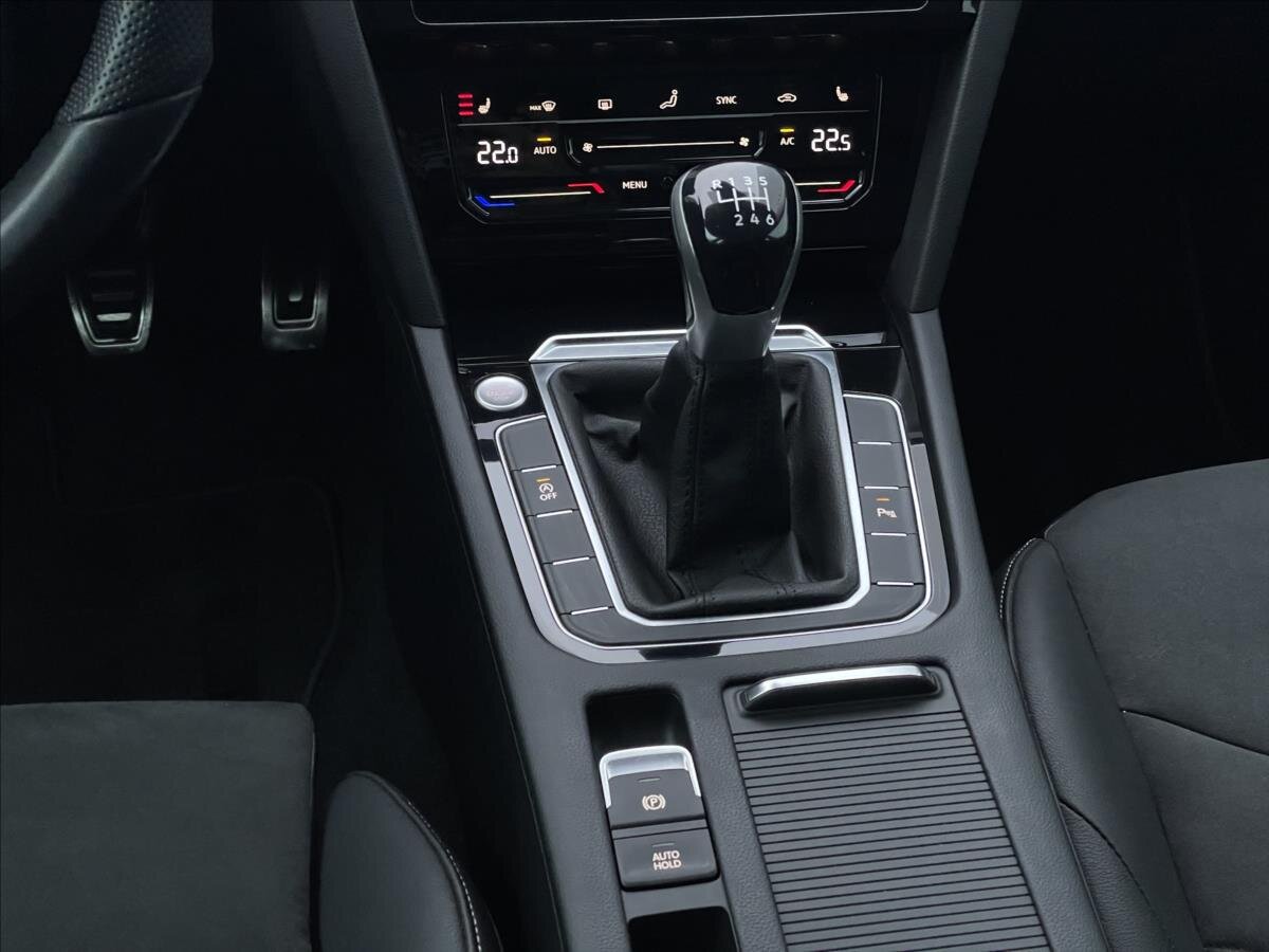 Volkswagen Arteon Liftback 1,5 l 110 kw