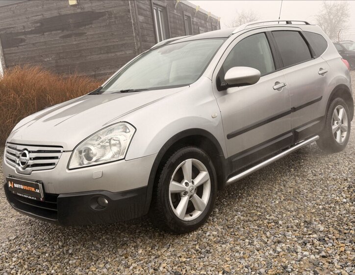 Nissan Qashqai 1
