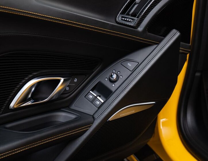 Audi R8 Kupé 5,2 l 456 kw