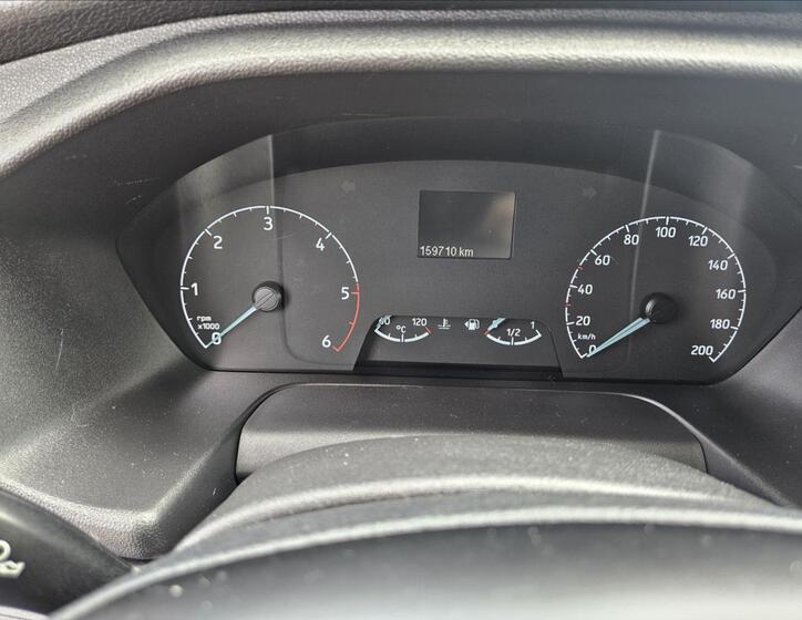 Ford Transit Custom 11