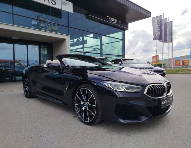 BMW Řada 8 Kabriolet 4,4 l 390 kw